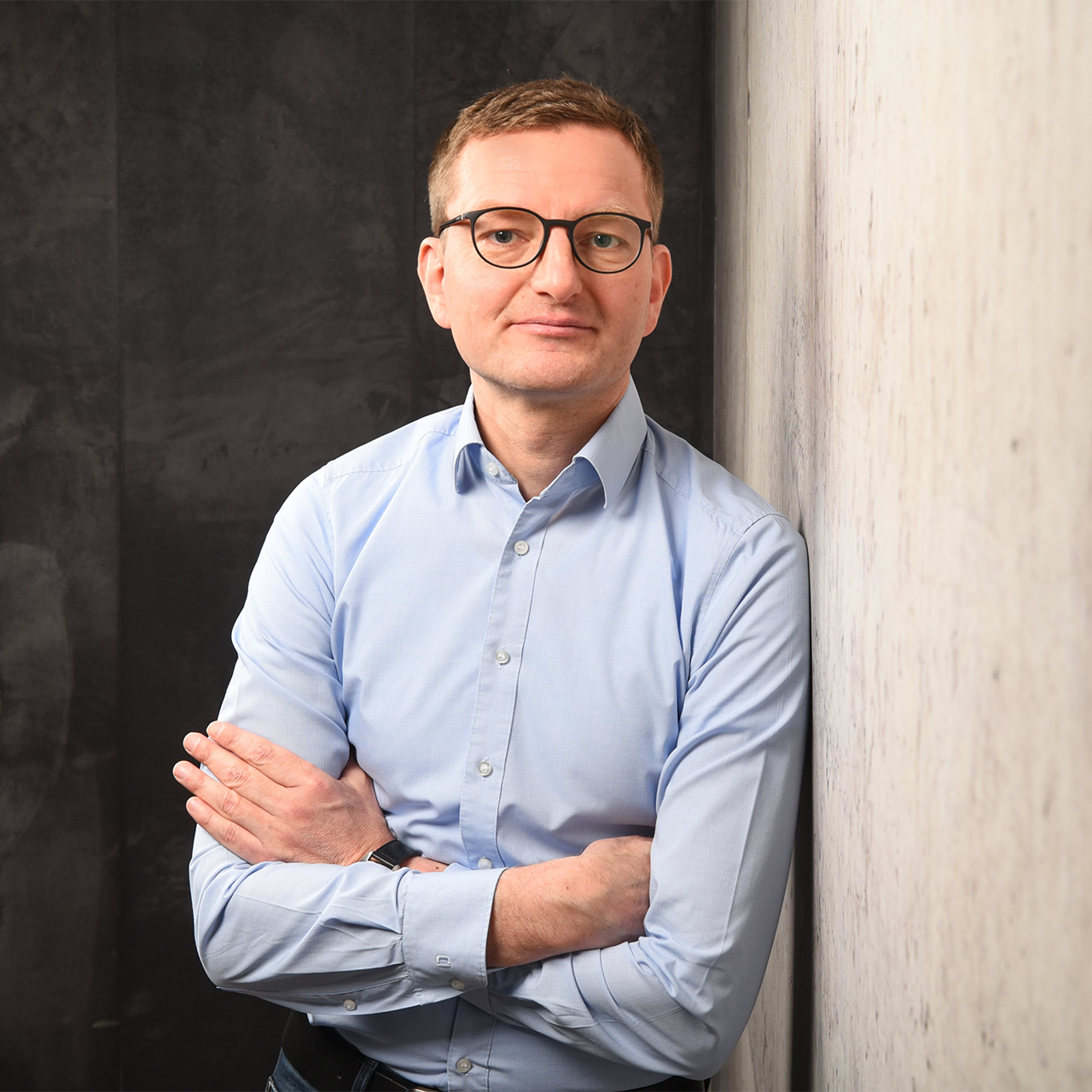 Dr. Jan Froese